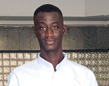 Mustafa Tiam
